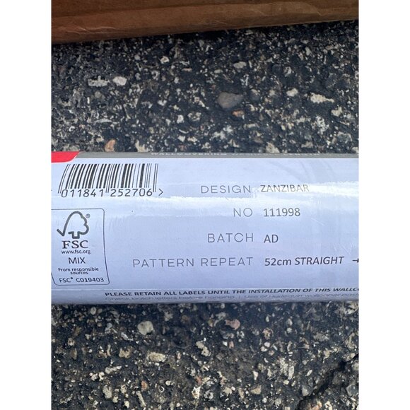 NEW Sealed Roll Scion Zanzibar Flamingo Peach Wallpaper - Picture 5 of 8